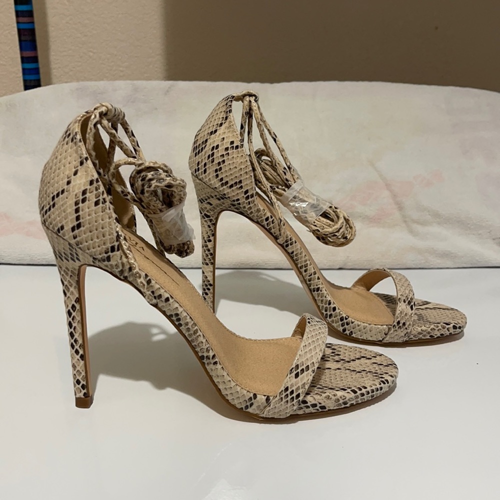 Snakeprint high heels
